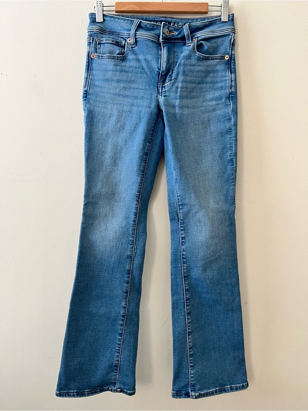 American Eagle Outfitters Light Blue Flare Jeans Size 2 Short